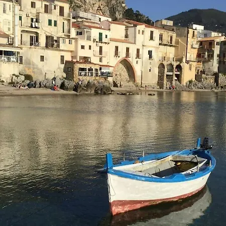 公寓 Fondachelli 切法卢